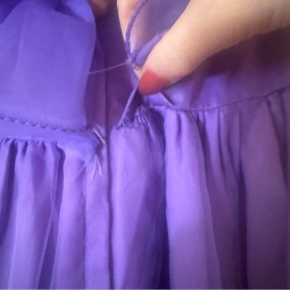 Vintage ilgwu Elegant Purple Ruffled Gown 3 - Picture 6 of 7